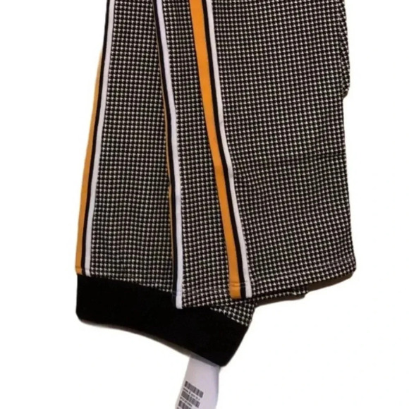 ABERCROMBIE KIDS SET EUC GIRLS SHIRT PANTS LEGGINGS HOODIE TOP BLACK SIZE 13 14 - Picture 8 of 10